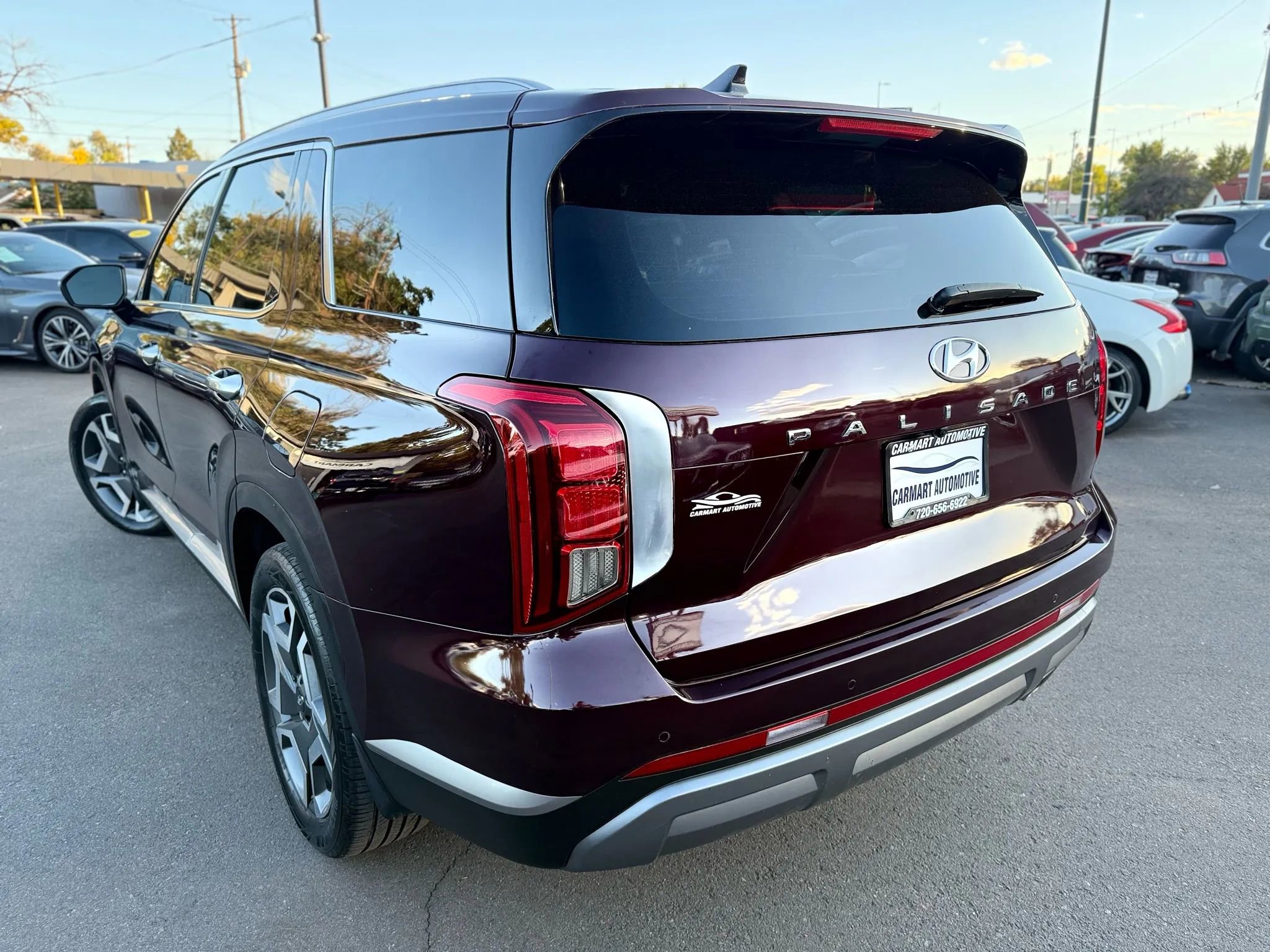 Used 2024 Hyundai Palisade Limited AWD/4WD image 6