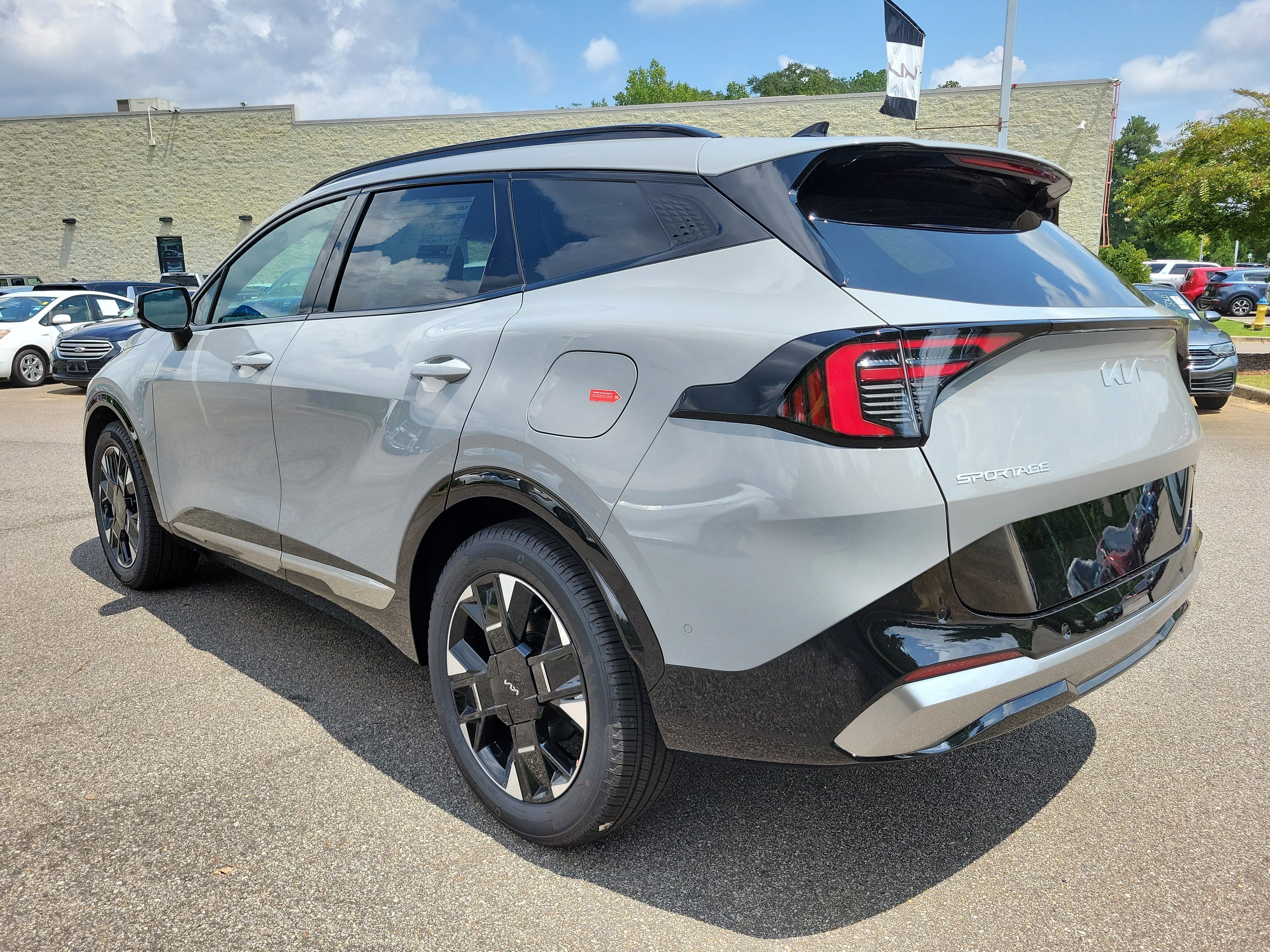 New 2026 Kia Sportage SX image 23