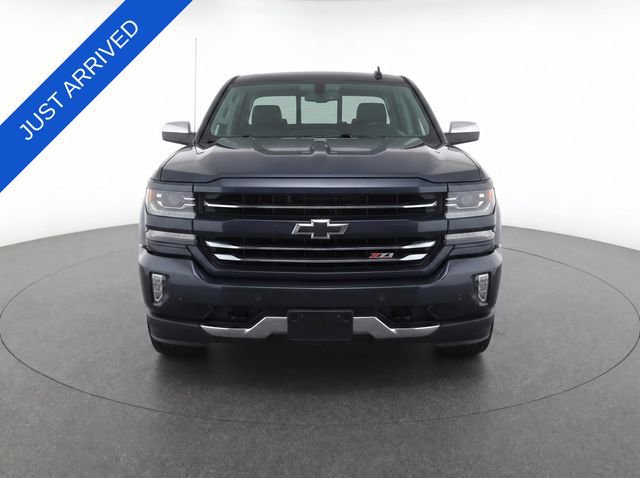 Used 2017 Chevrolet Silverado 1500 LTZ Z71 w/ LTZ Plus Package AWD/4WD image 6