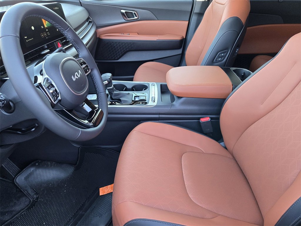 New 2026 Kia Carnival SX image 9