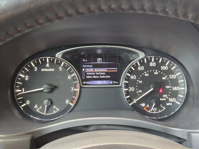 Used 2019 Nissan Pathfinder SL FWD image 14