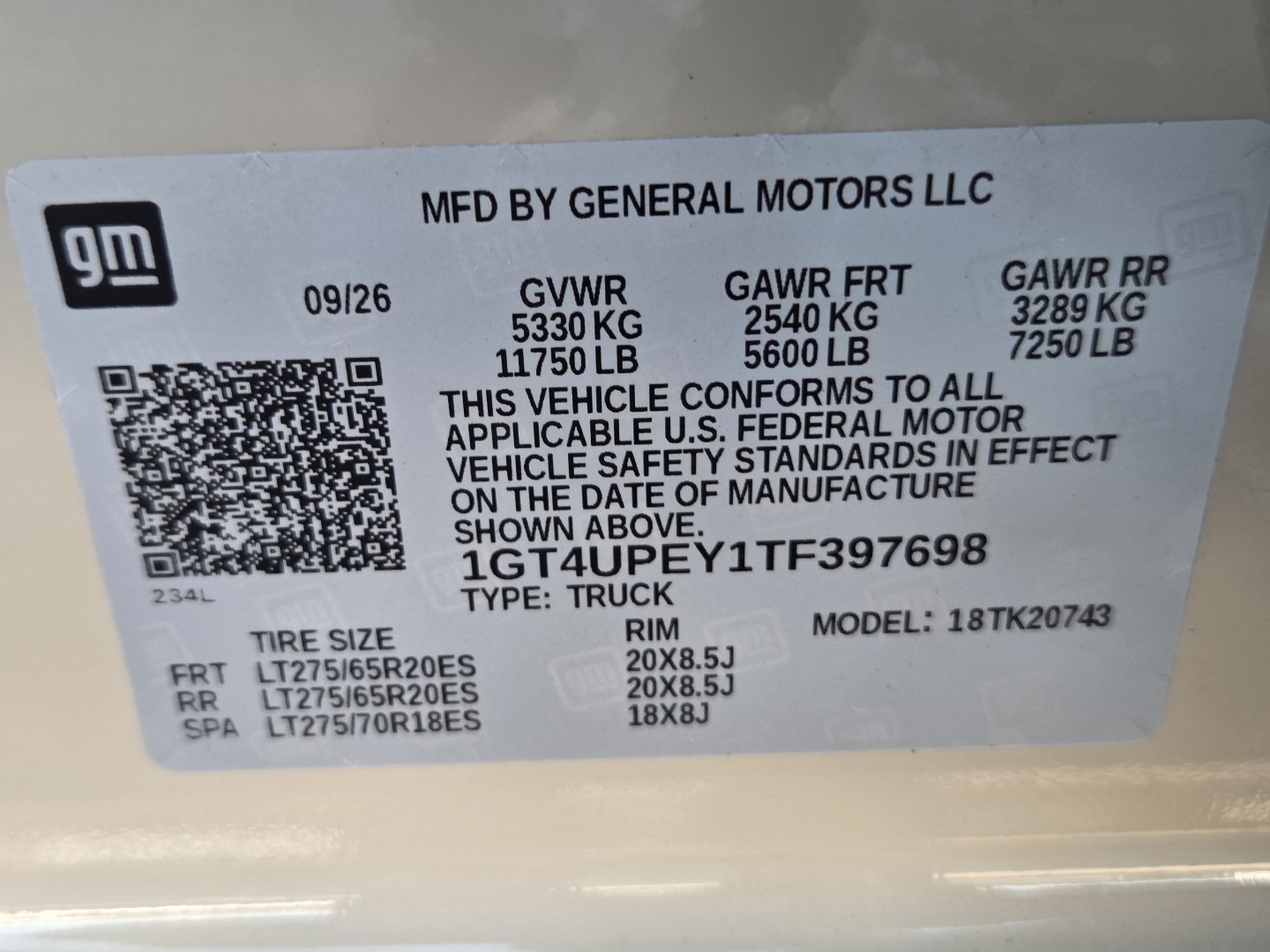 New 2026 GMC Sierra 2500 AT4 w/ AT4 Premium Plus Package AWD/4WD image 30