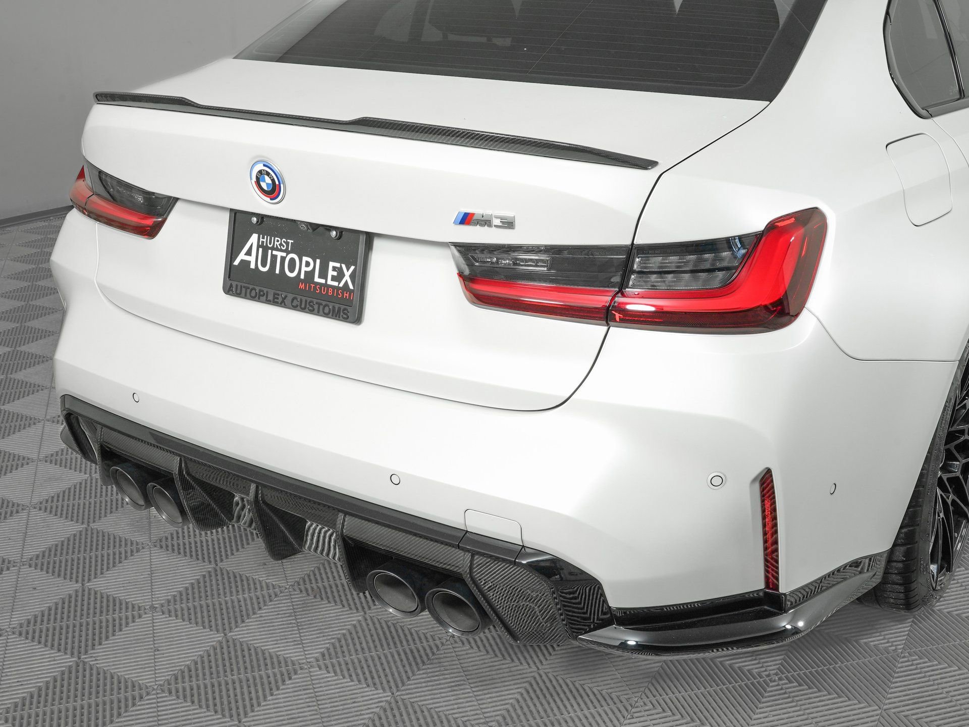 Used 2023 BMW M3 Base w/ M Carbon Exterior Package image 33