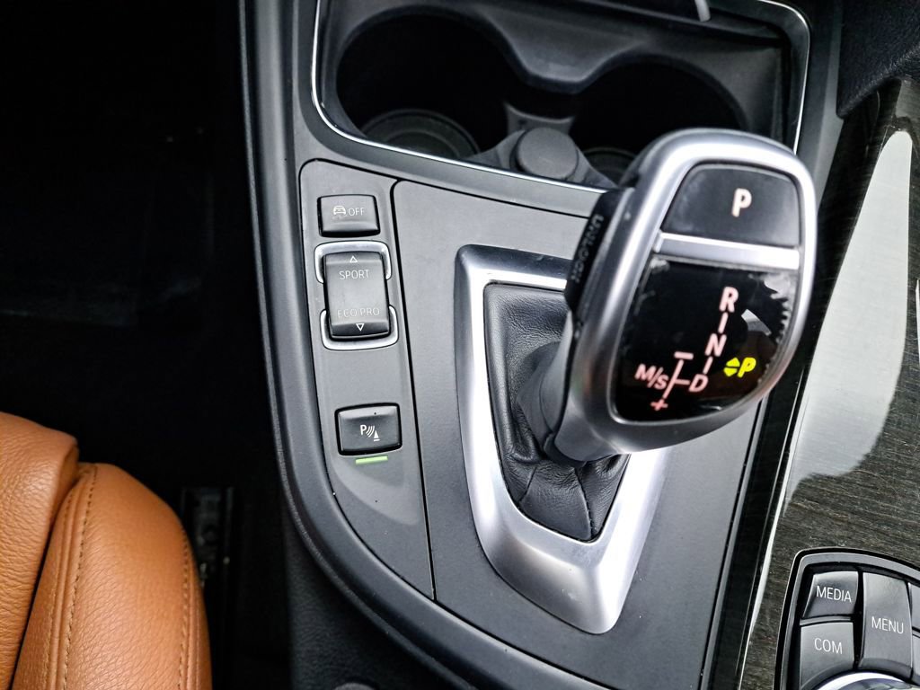 Used 2017 BMW 330i Sedan image 28