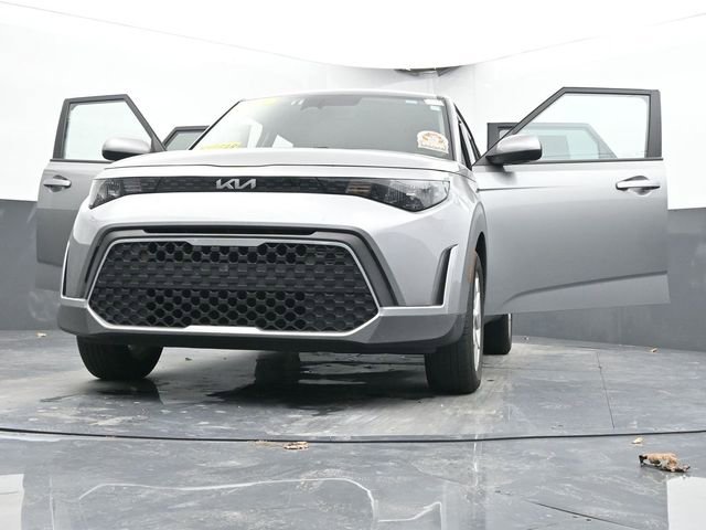 Used 2025 Kia Soul LX w/ LX Technology Package image 65