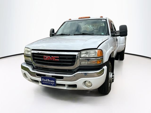 Used 2006 GMC Sierra 3500 SLE w/ Snow Plow Prep Package image 4
