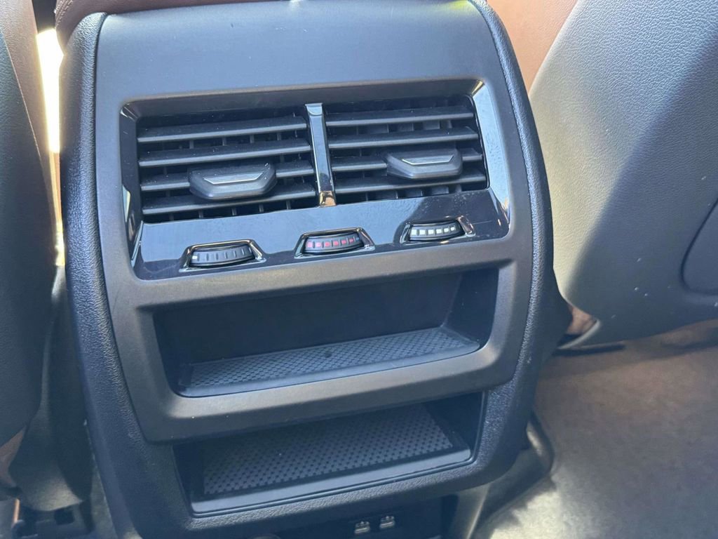 Used 2024 BMW X5 sDrive40i w/ M Sport Package image 35