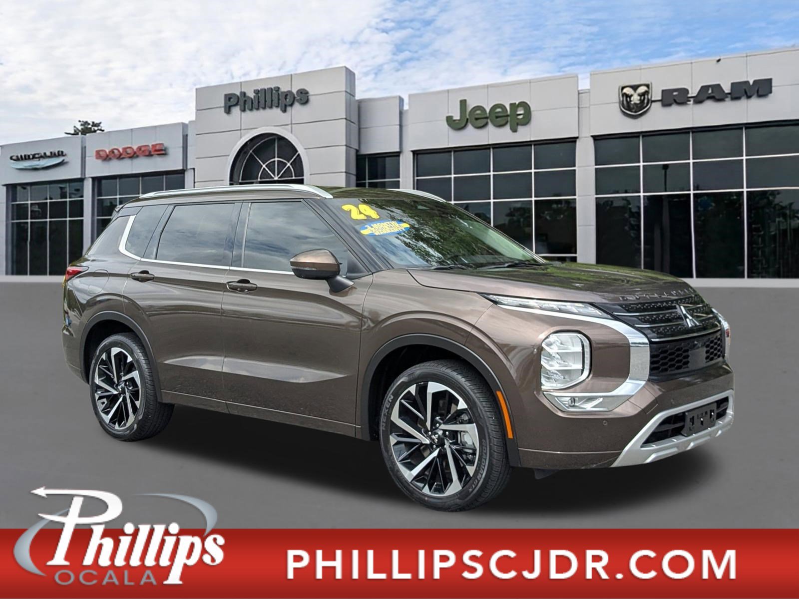 Used 2024 Mitsubishi Outlander SEL