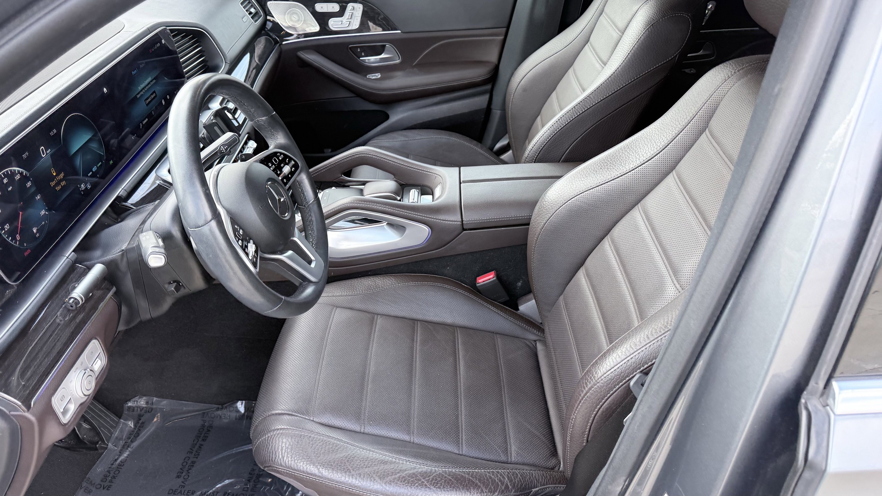 Used 2022 Mercedes-Benz GLS 450 4MATIC image 22