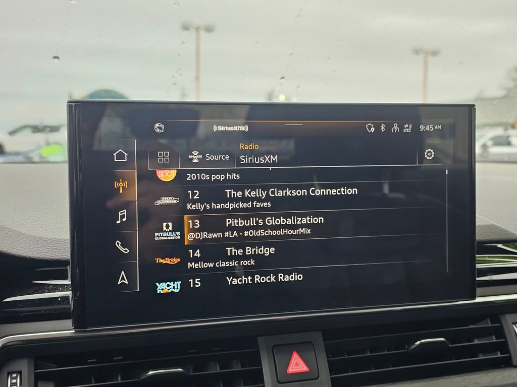 Used 2024 Audi A4 2.0T Premium Plus image 21