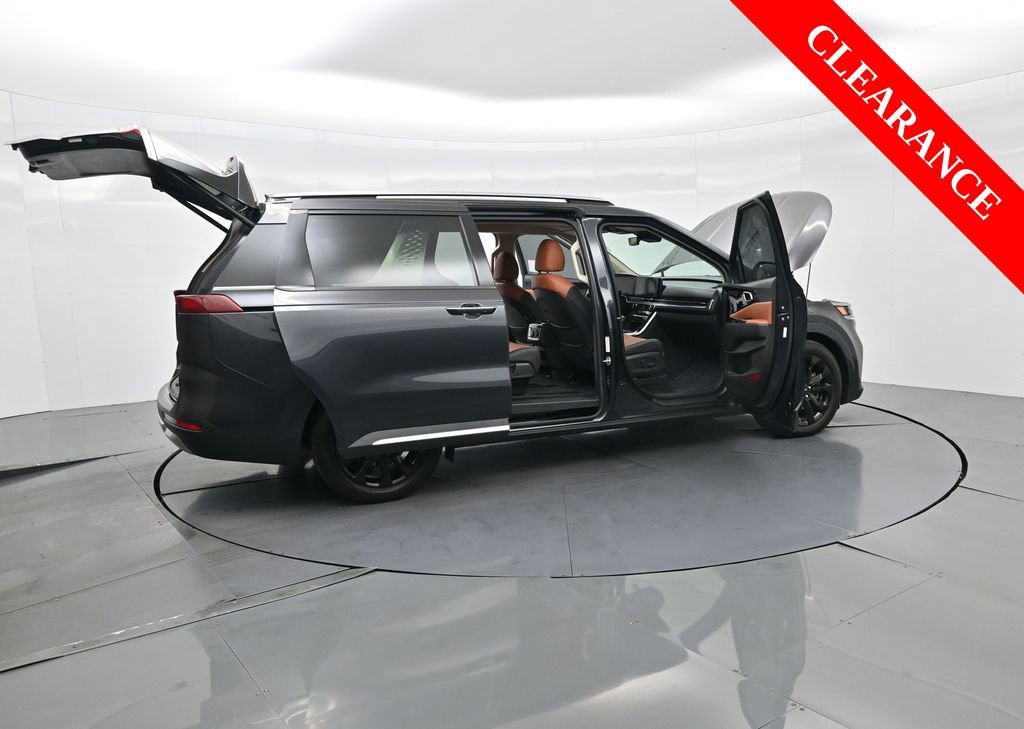 Used 2023 Kia Carnival SX Prestige image 45