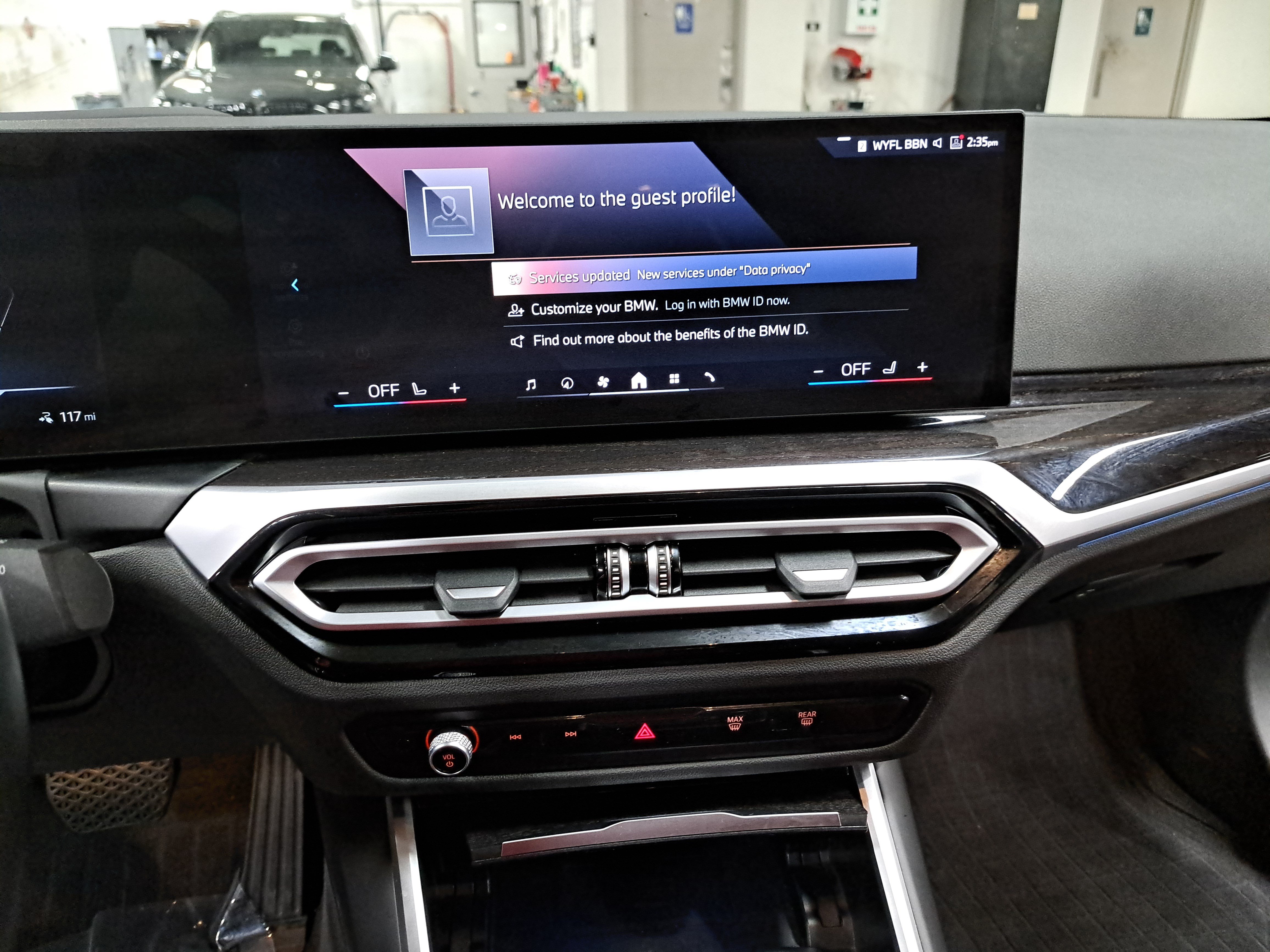 Certified 2024 BMW i4 eDrive35 w/ Premium Package RWD image 22