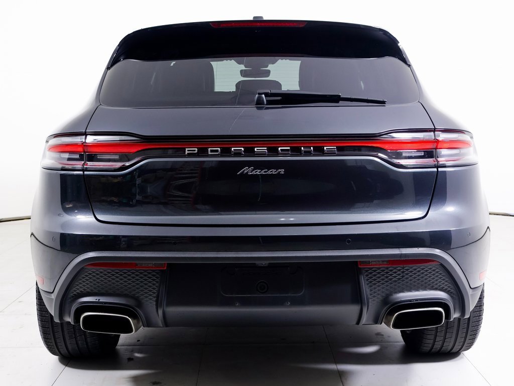 Used 2025 Porsche Macan image 29