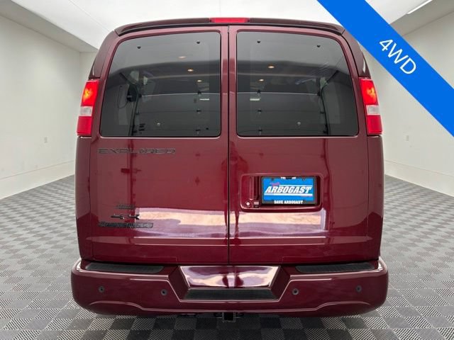 Used 2020 Chevrolet Express 2500 Extended w/ Enhanced Convenience Package RWD image 8