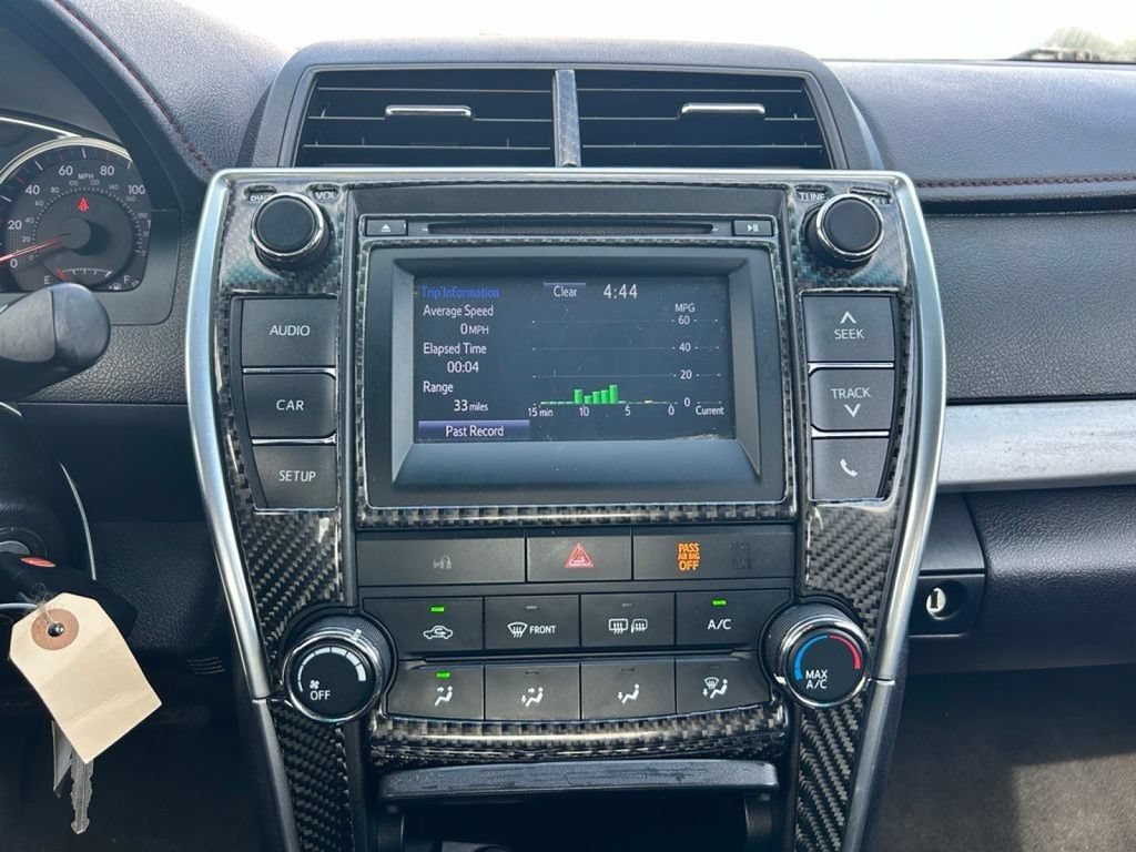 Used 2017 Toyota Camry SE FWD image 20
