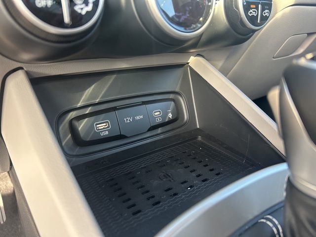 Used 2026 Hyundai Venue SEL image 20