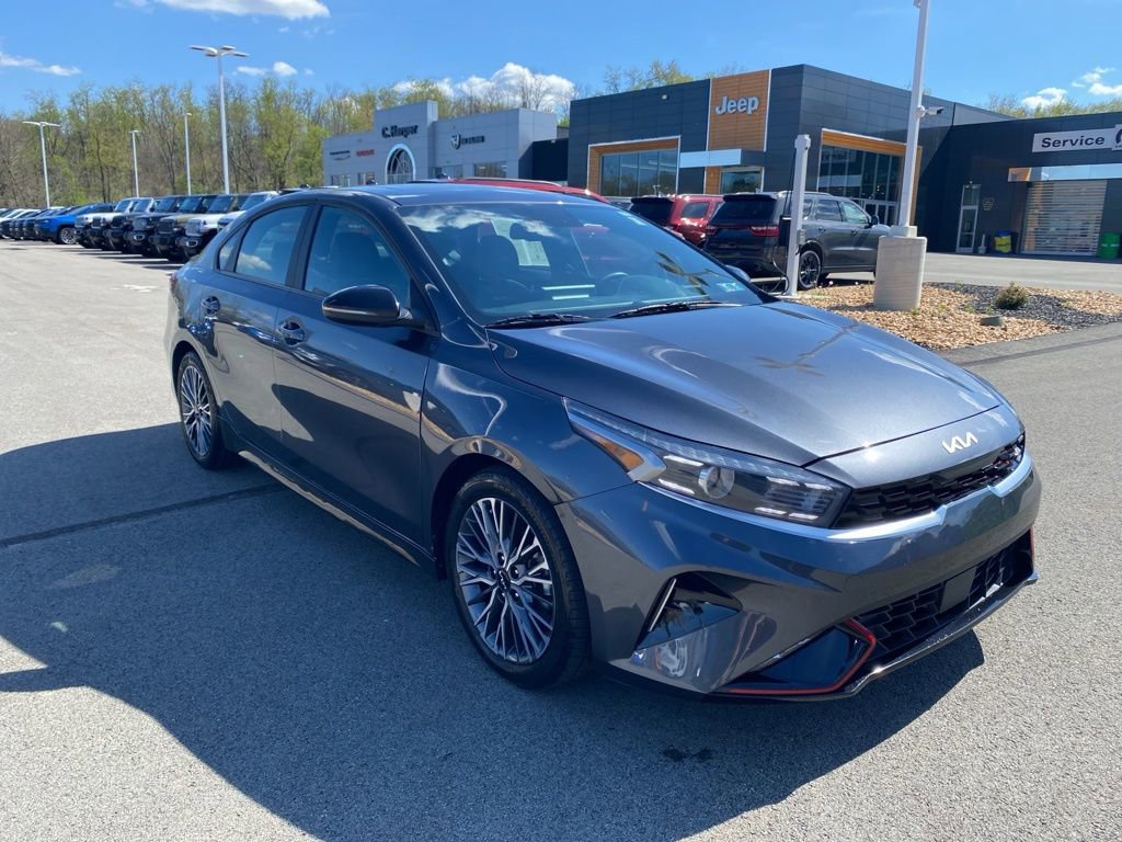 Used 2024 Kia Forte GT-Line w/ GT-Line Premium Package FWD image 1