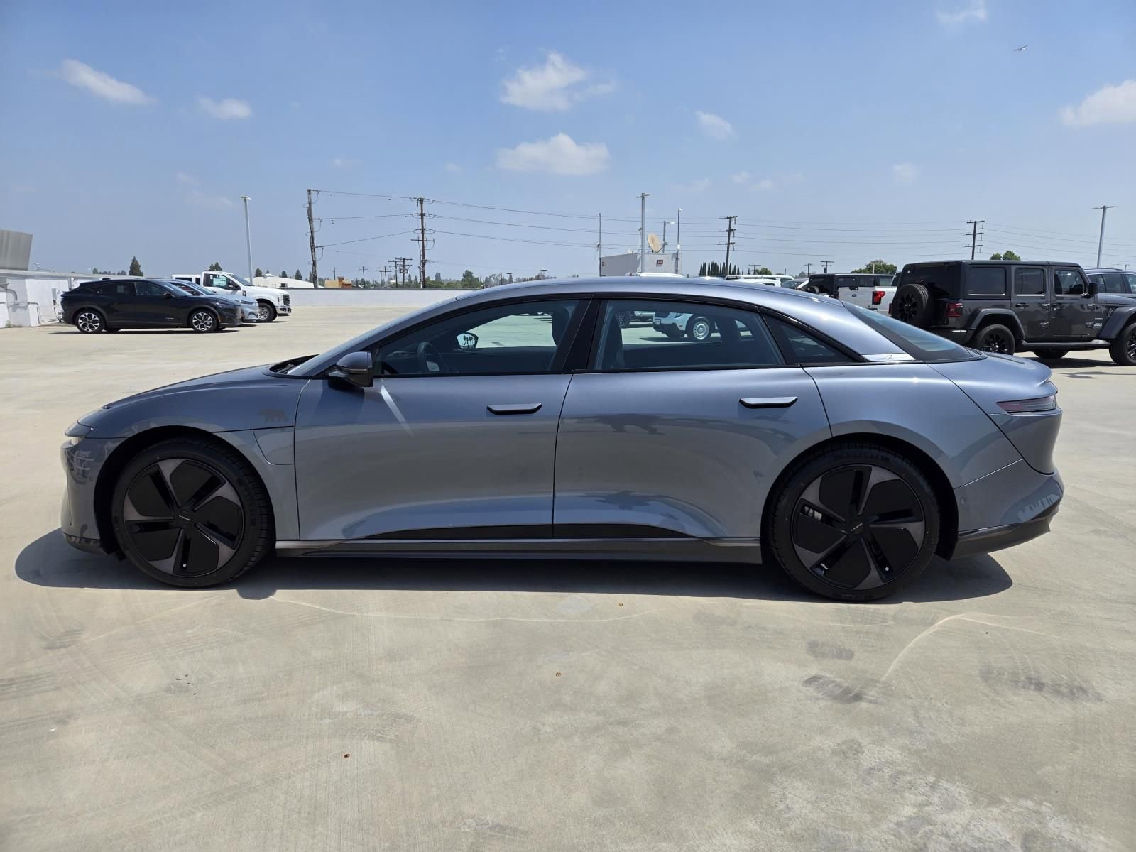 Used 2024 Lucid Air Pure RWD image 7