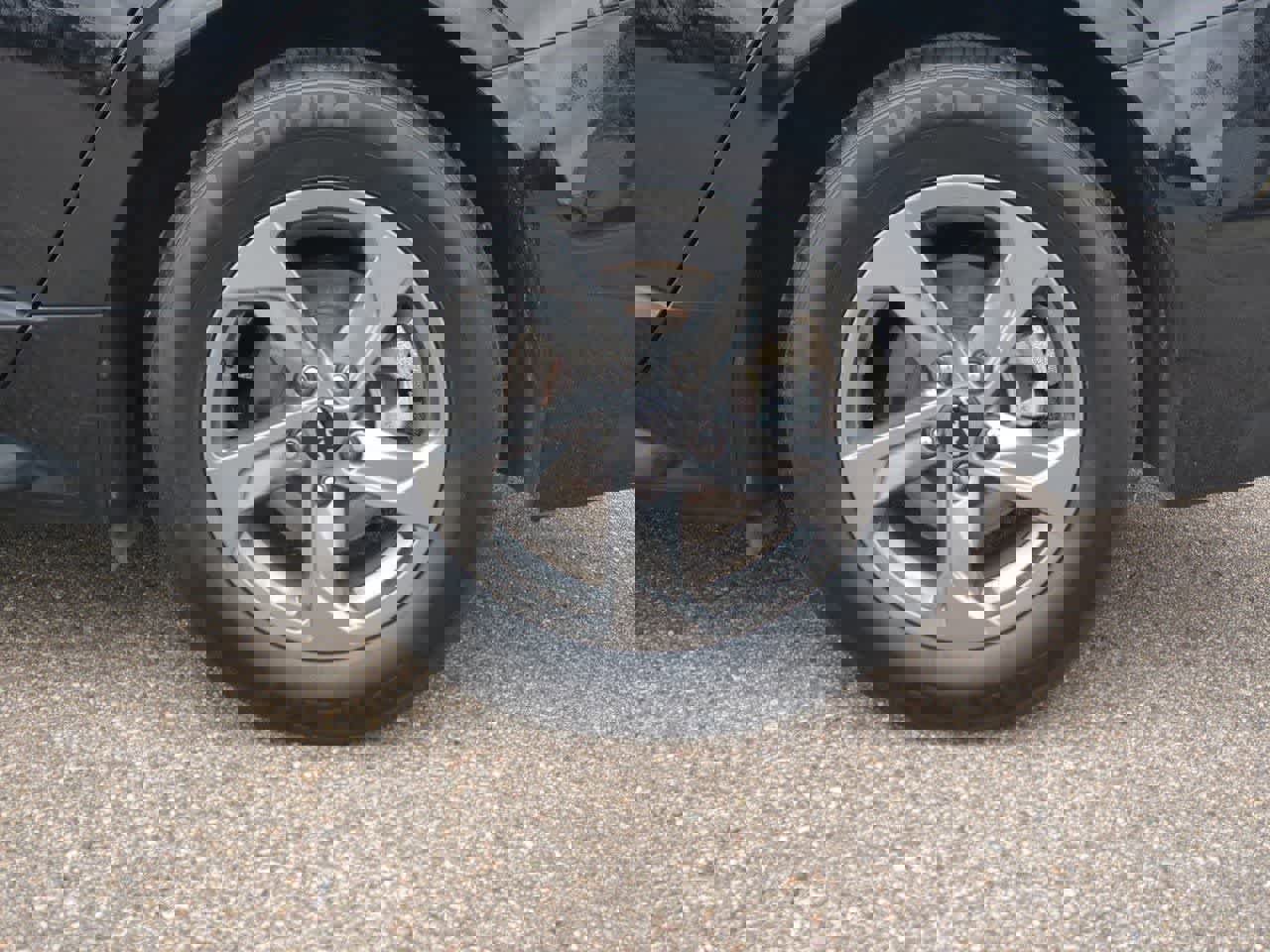 Used 2023 Kia K5 LXS image 13