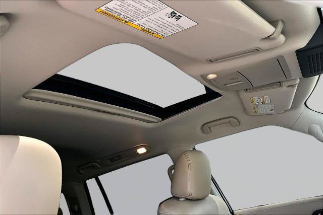 Certified 2023 Nissan Armada SL w/ Captain's Chairs Package AWD/4WD image 14