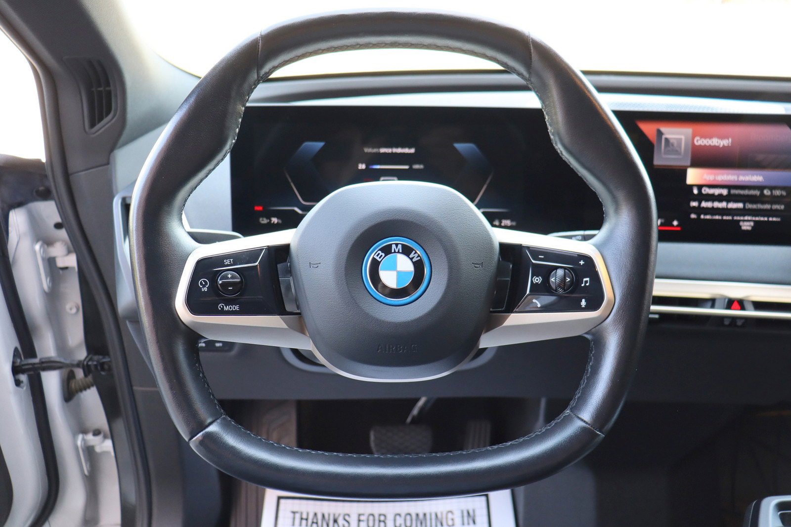 Used 2023 BMW iX xDrive50 w/ Sport Package AWD/4WD image 28