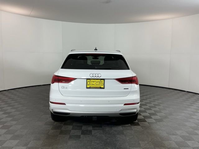 Used 2022 Audi Q3 2.0T Premium Plus w/ Premium Plus Package image 7