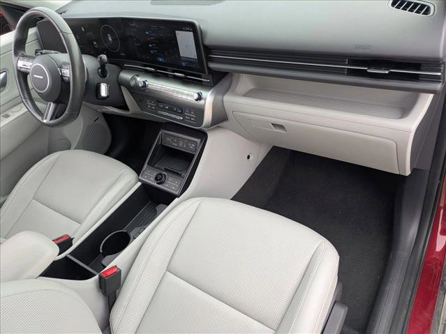 Used 2024 Hyundai Kona Limited AWD/4WD image 17
