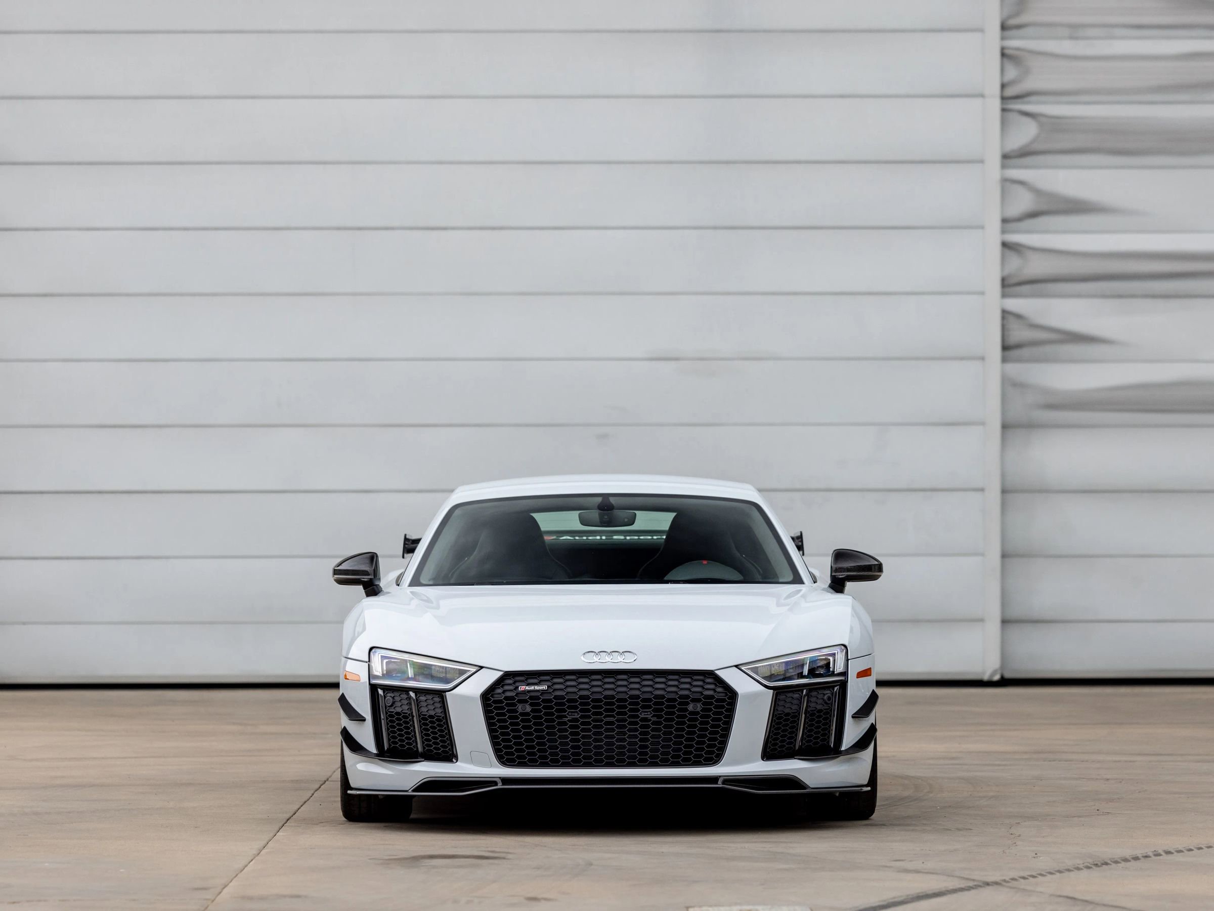 Used 2018 Audi R8 V10 plus image 3