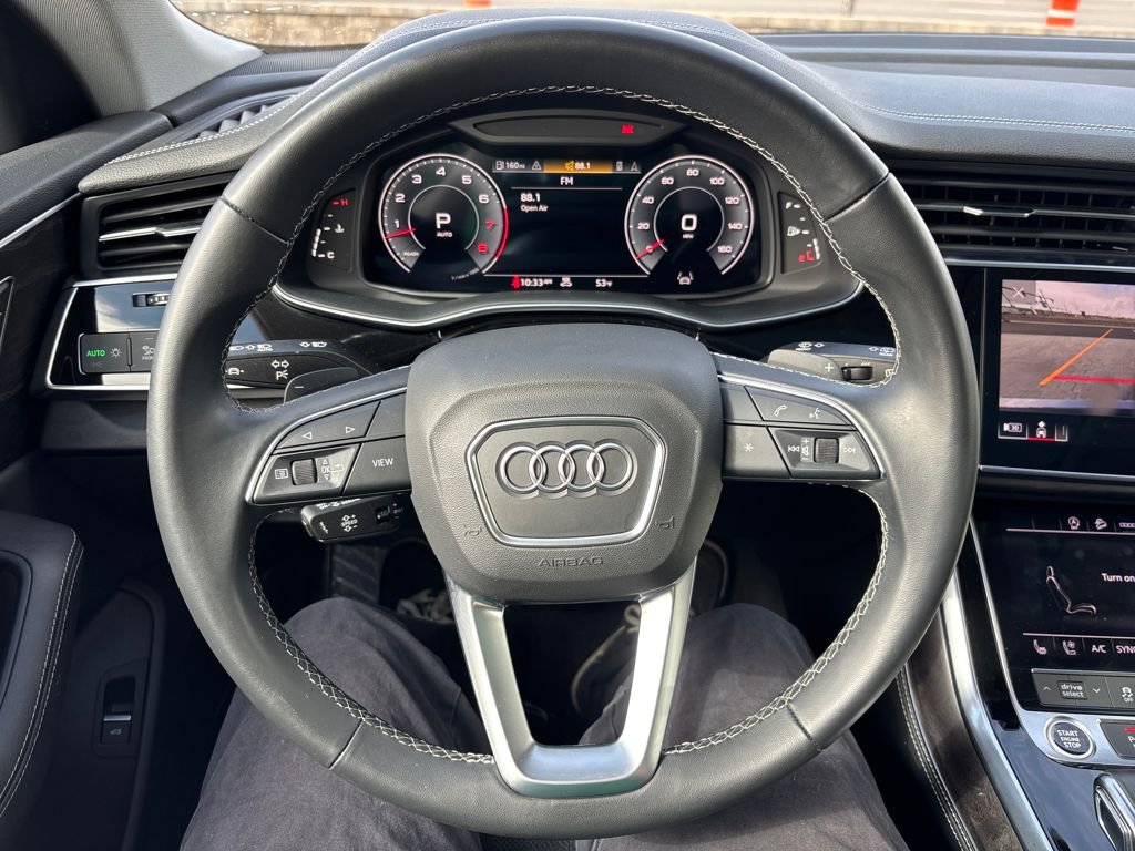 Used 2023 Audi Q8 Premium Plus w/ Premium Plus Package image 11