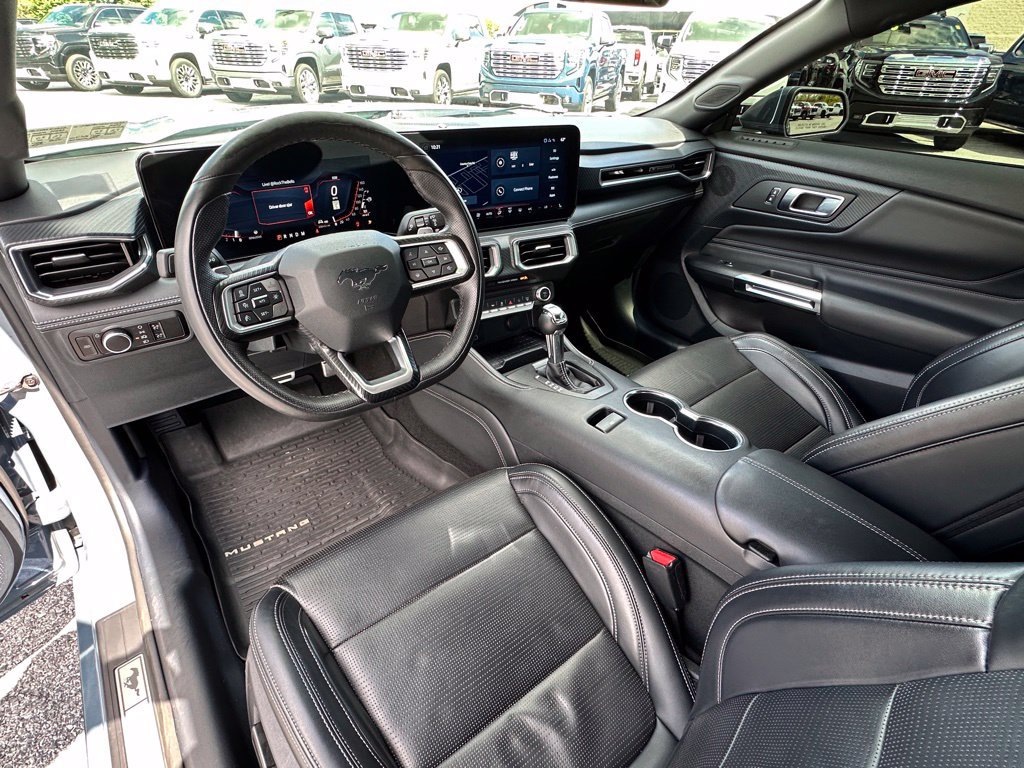 Used 2024 Ford Mustang GT Premium RWD image 18