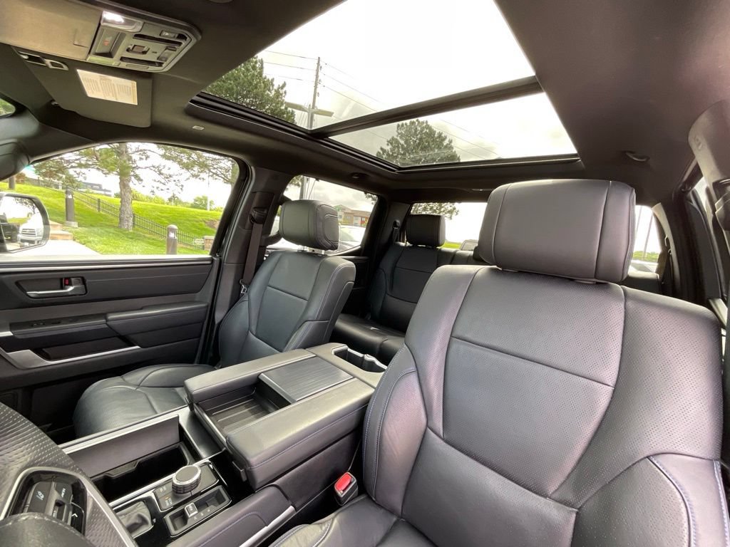 Used 2025 Toyota Tundra Platinum AWD/4WD image 10