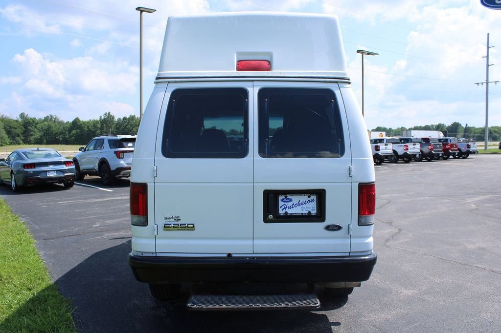 Used 2007 Ford E-250 and Econoline 250 RWD image 8