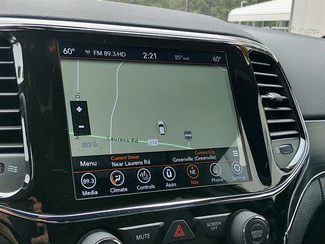 Used 2022 Jeep Grand Cherokee Limited AWD/4WD image 15