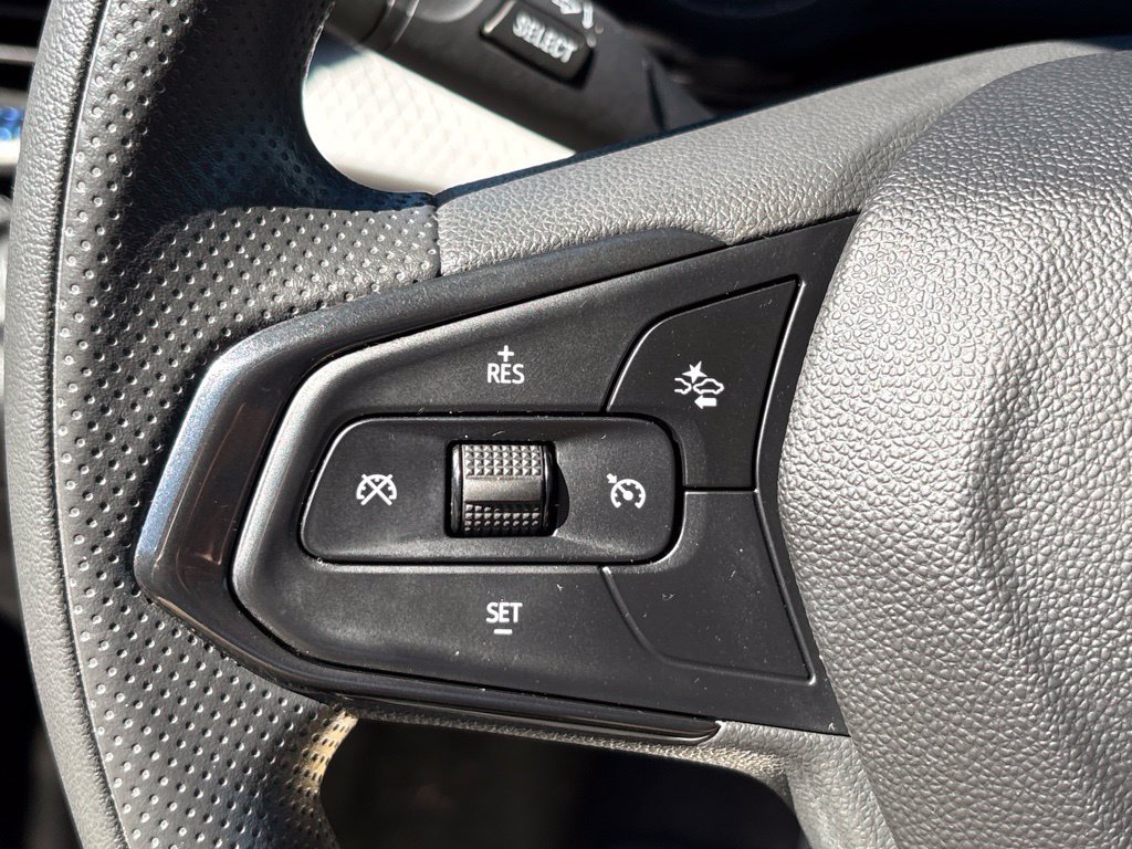 Certified 2024 Chevrolet Trax LS w/ LS Convenience Package FWD image 21