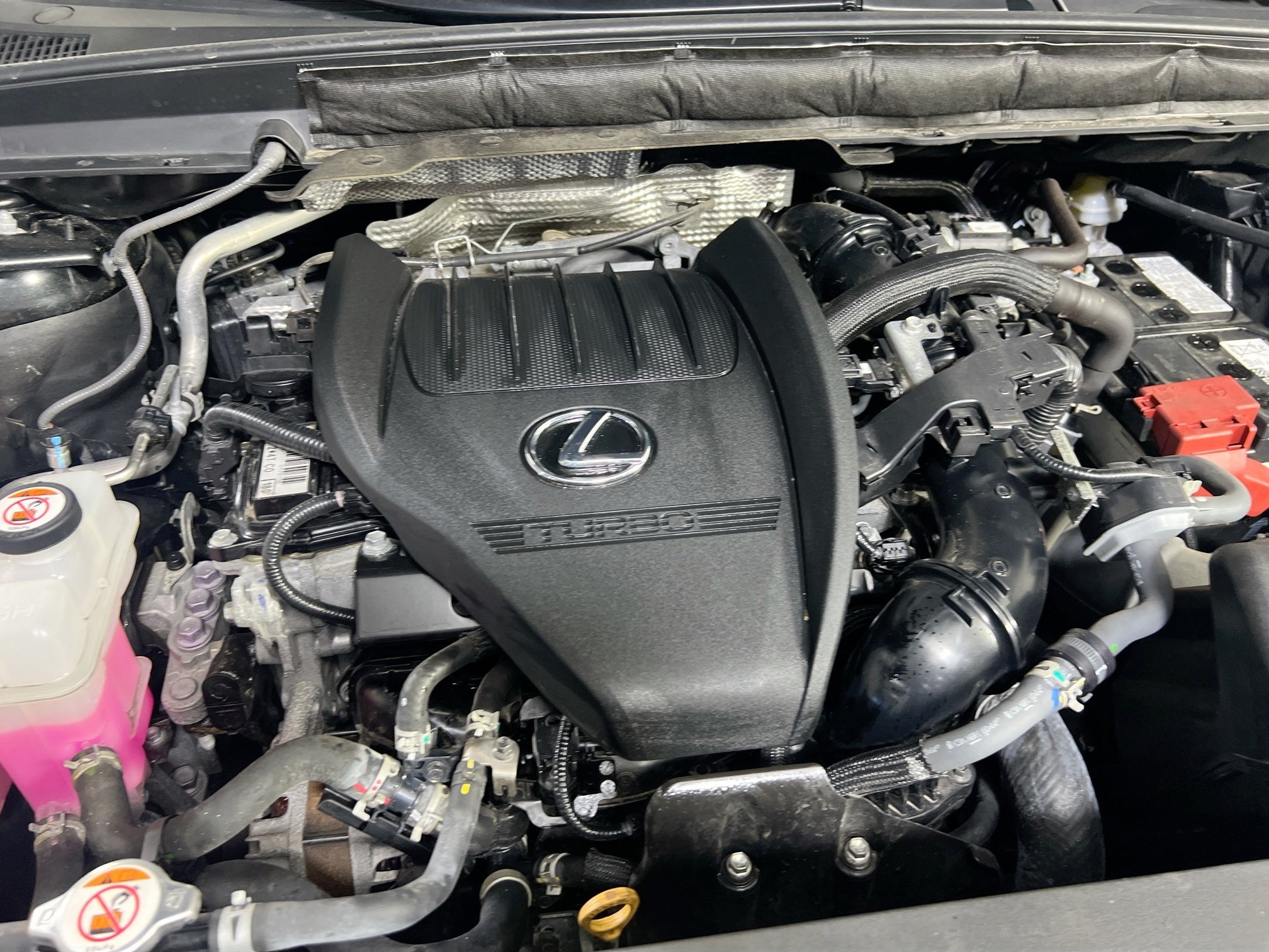 Used 2024 Lexus RX 350 Premium w/ Accessory Package (Z1) AWD/4WD image 30