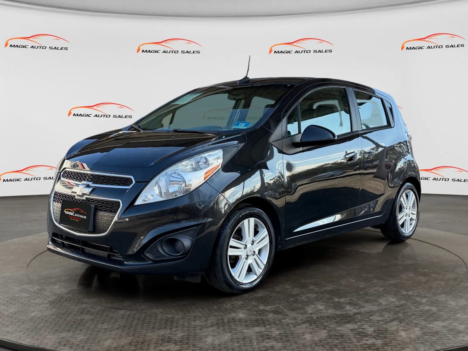Used 2014 Chevrolet Spark LT image 1