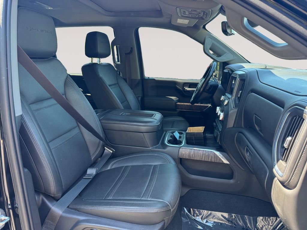Used 2021 GMC Sierra 2500 Denali w/ Denali Ultimate Package AWD/4WD image 15