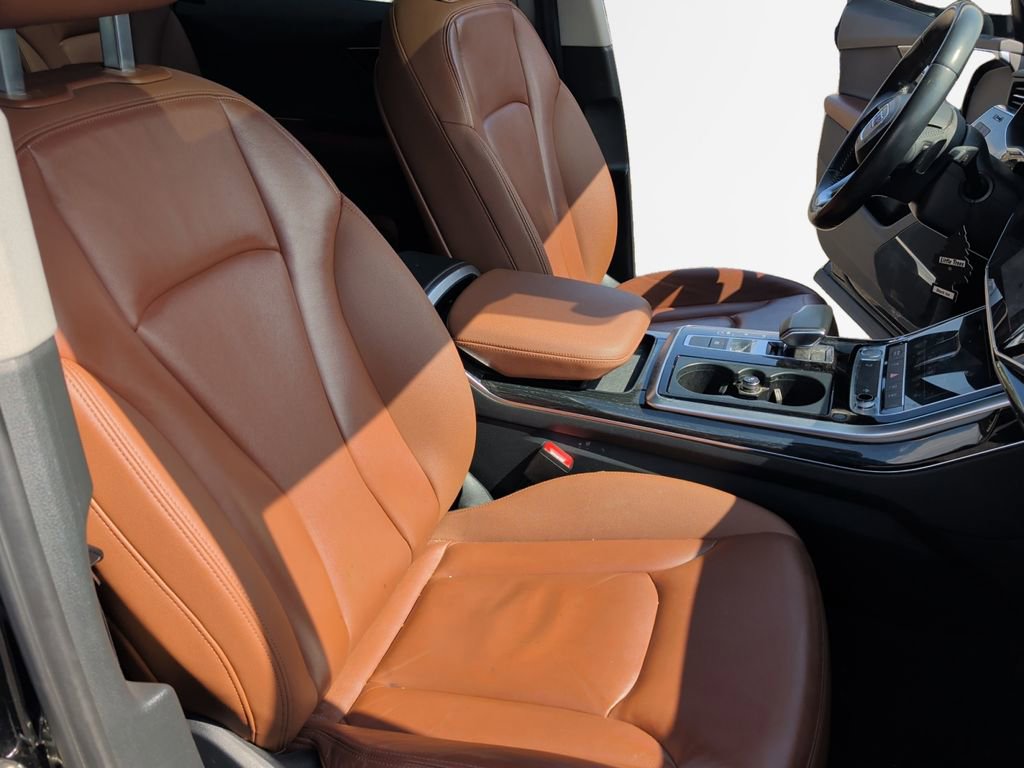 Used 2020 Audi Q7 3.0T Premium Plus image 26