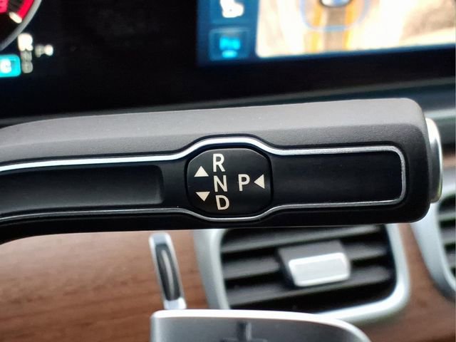 Used 2024 Mercedes-Benz GLS 450 4MATIC image 33