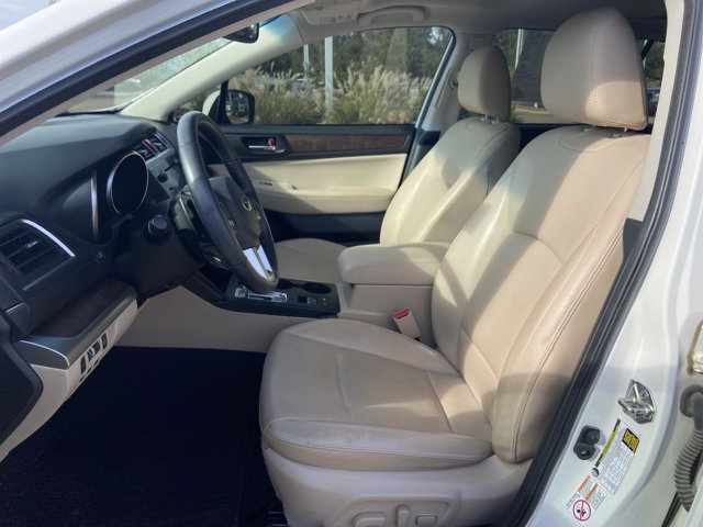 Used 2017 Subaru Outback 2.5i Limited w/ Popular Package #5 AWD/4WD image 14