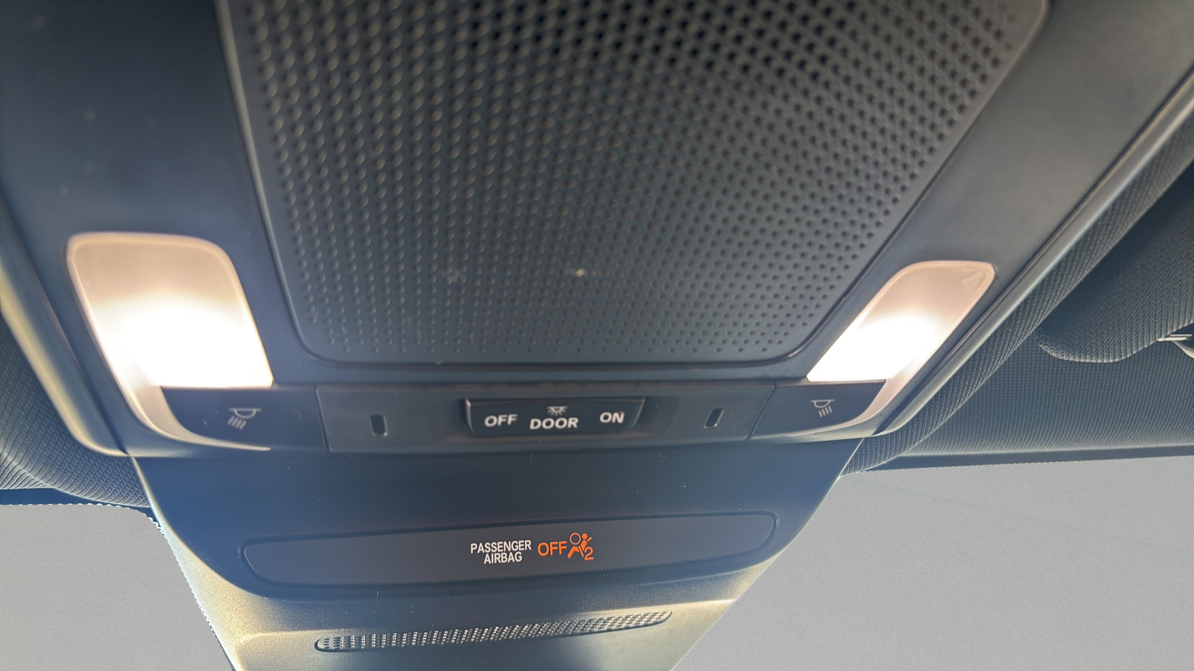 Used 2025 Honda HR-V Sport image 28