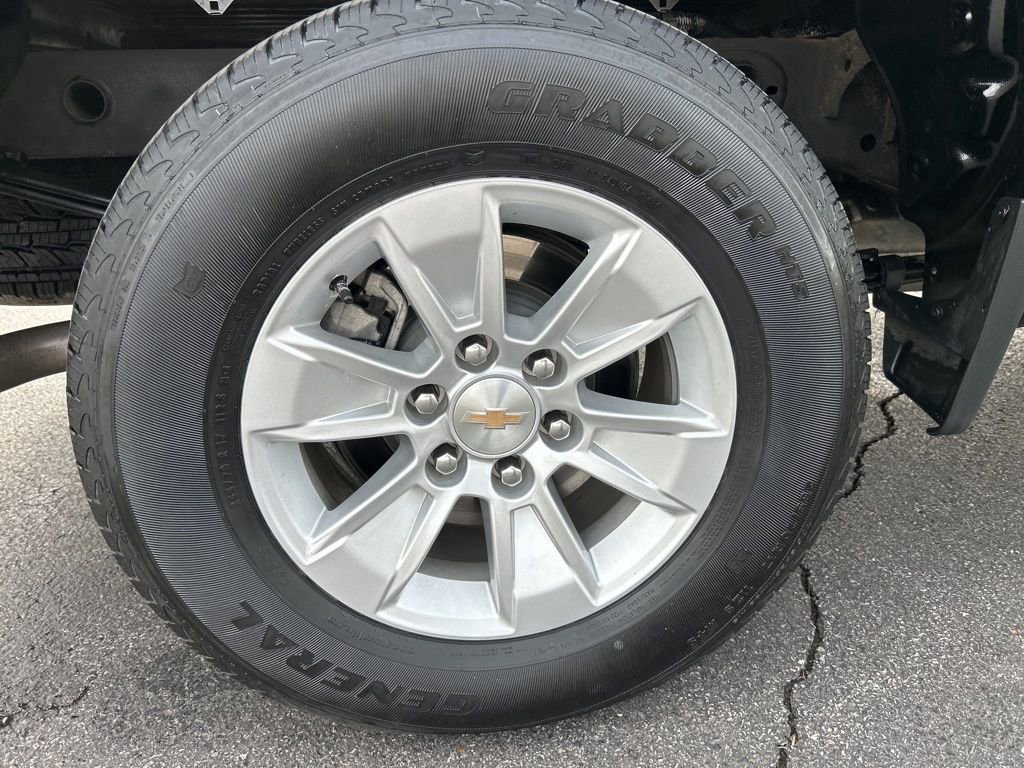 Used 2025 Chevrolet Silverado 1500 LT image 33