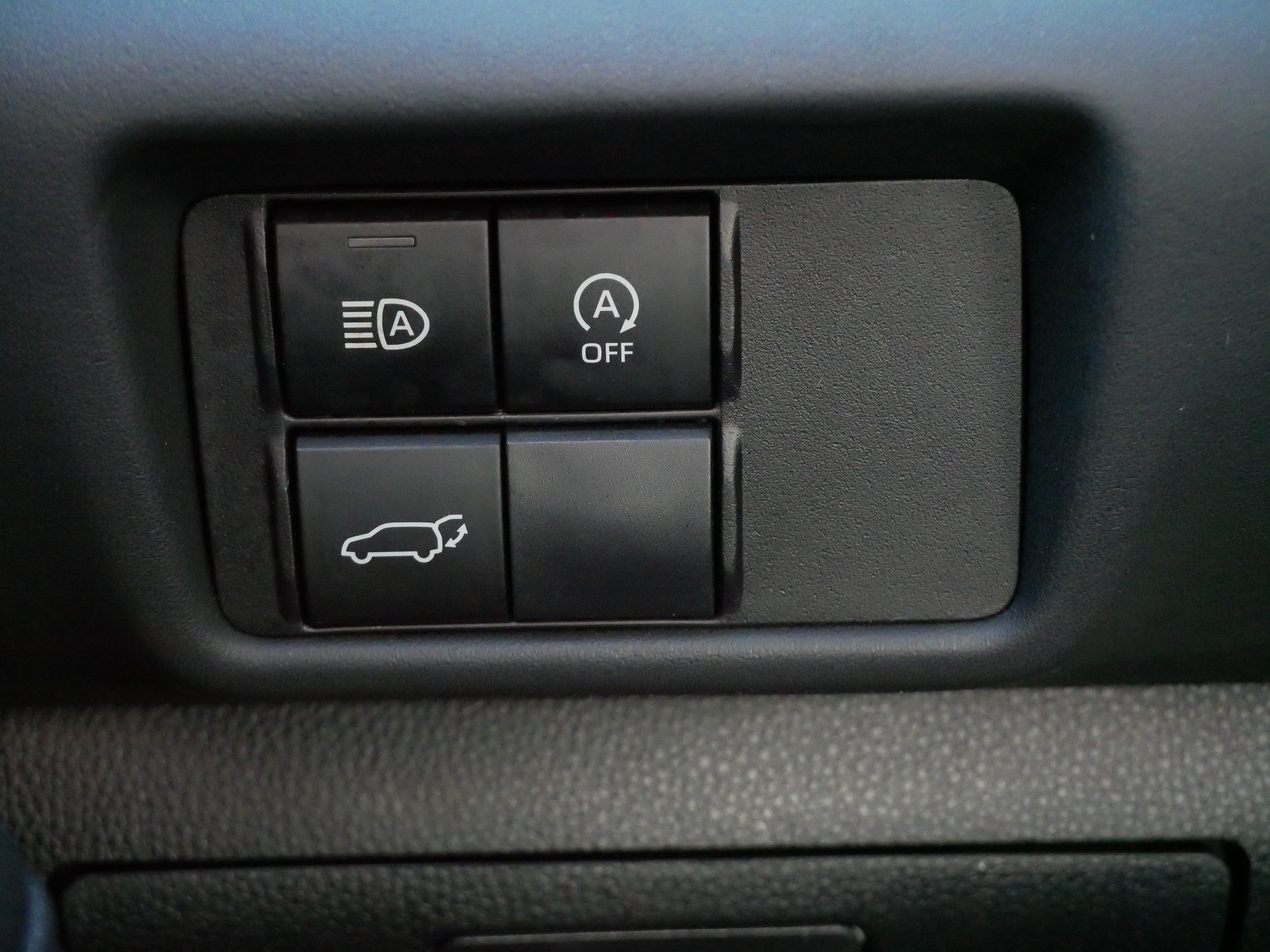 Certified 2024 Toyota Highlander LE AWD/4WD image 26