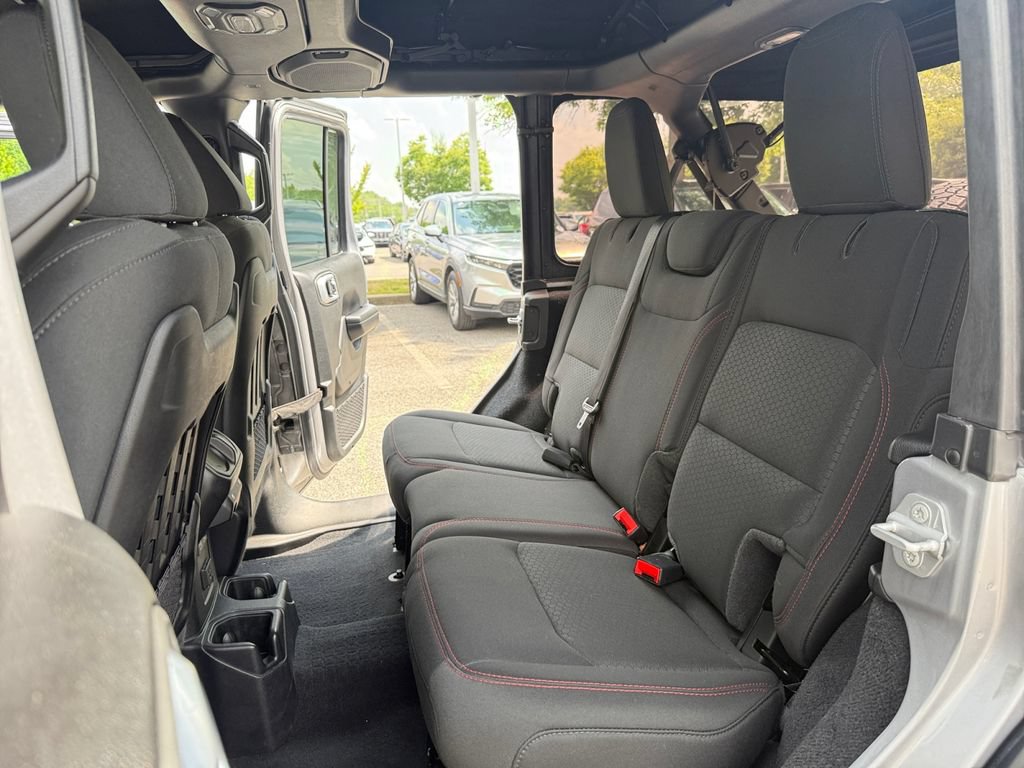 Used 2021 Jeep Wrangler Unlimited Rubicon AWD/4WD image 26