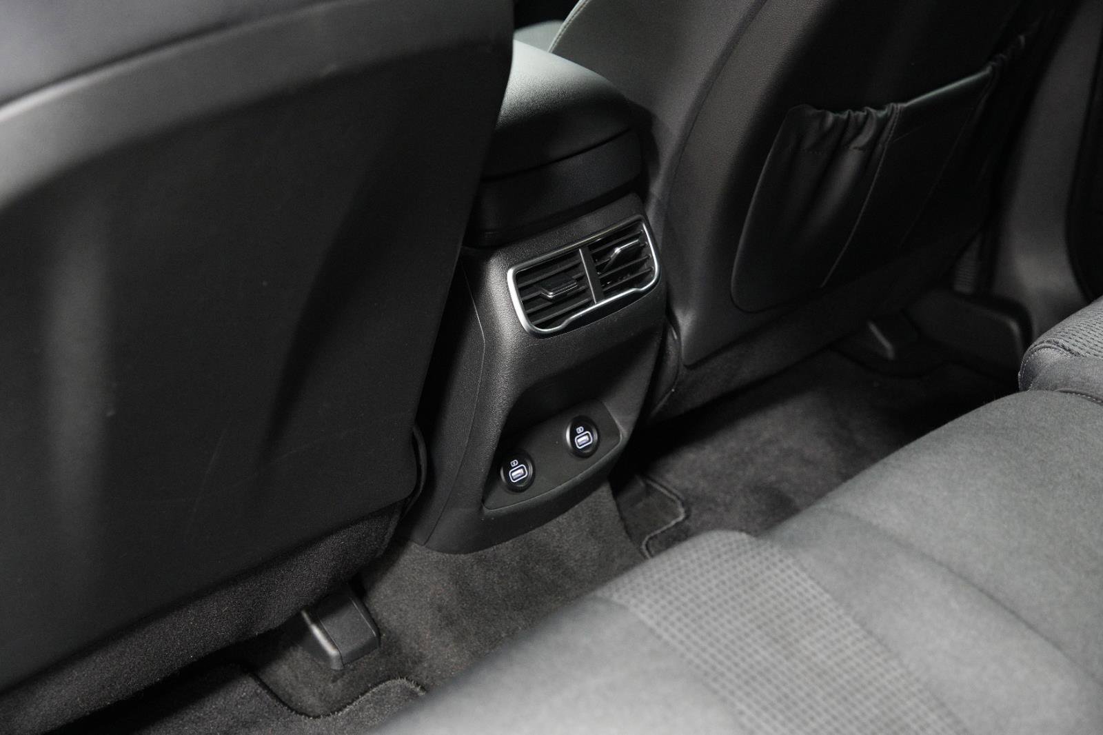 Used 2022 Hyundai Santa Fe XRT image 21