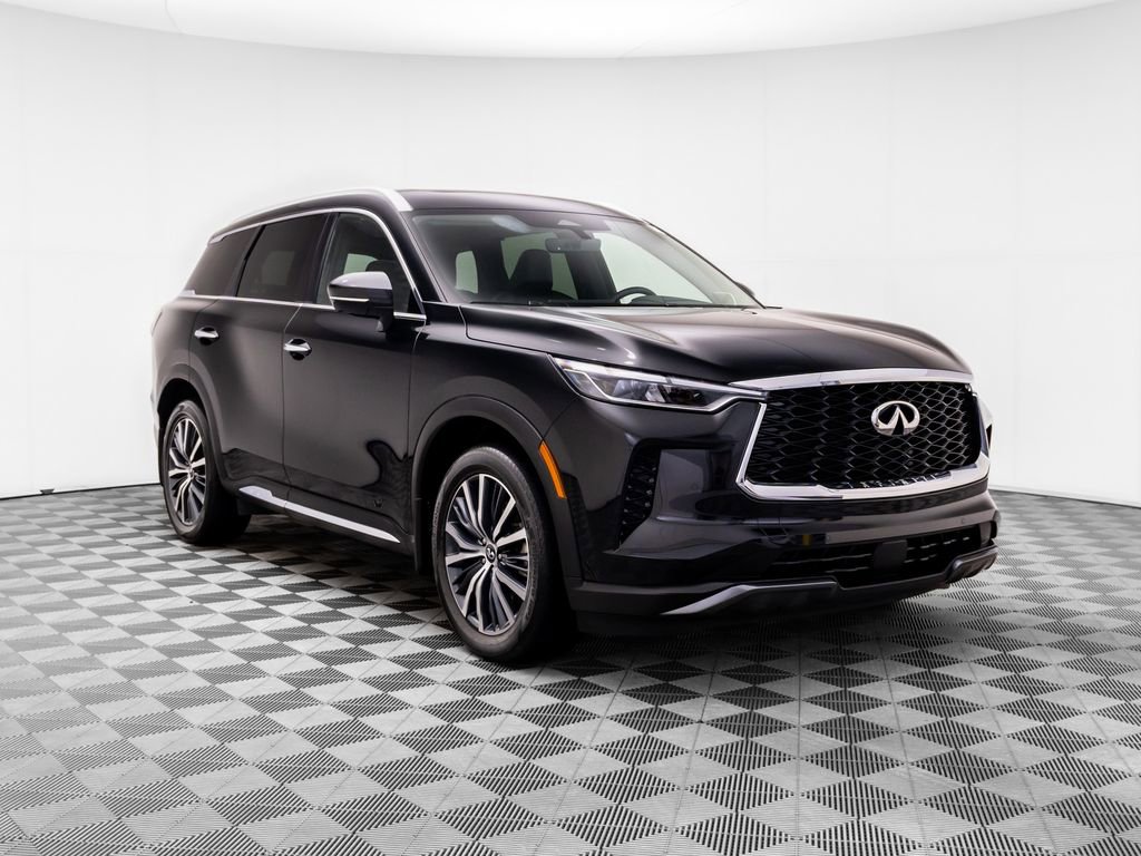 Used 2023 INFINITI QX60 Sensory w/ Cargo Package AWD/4WD image 9