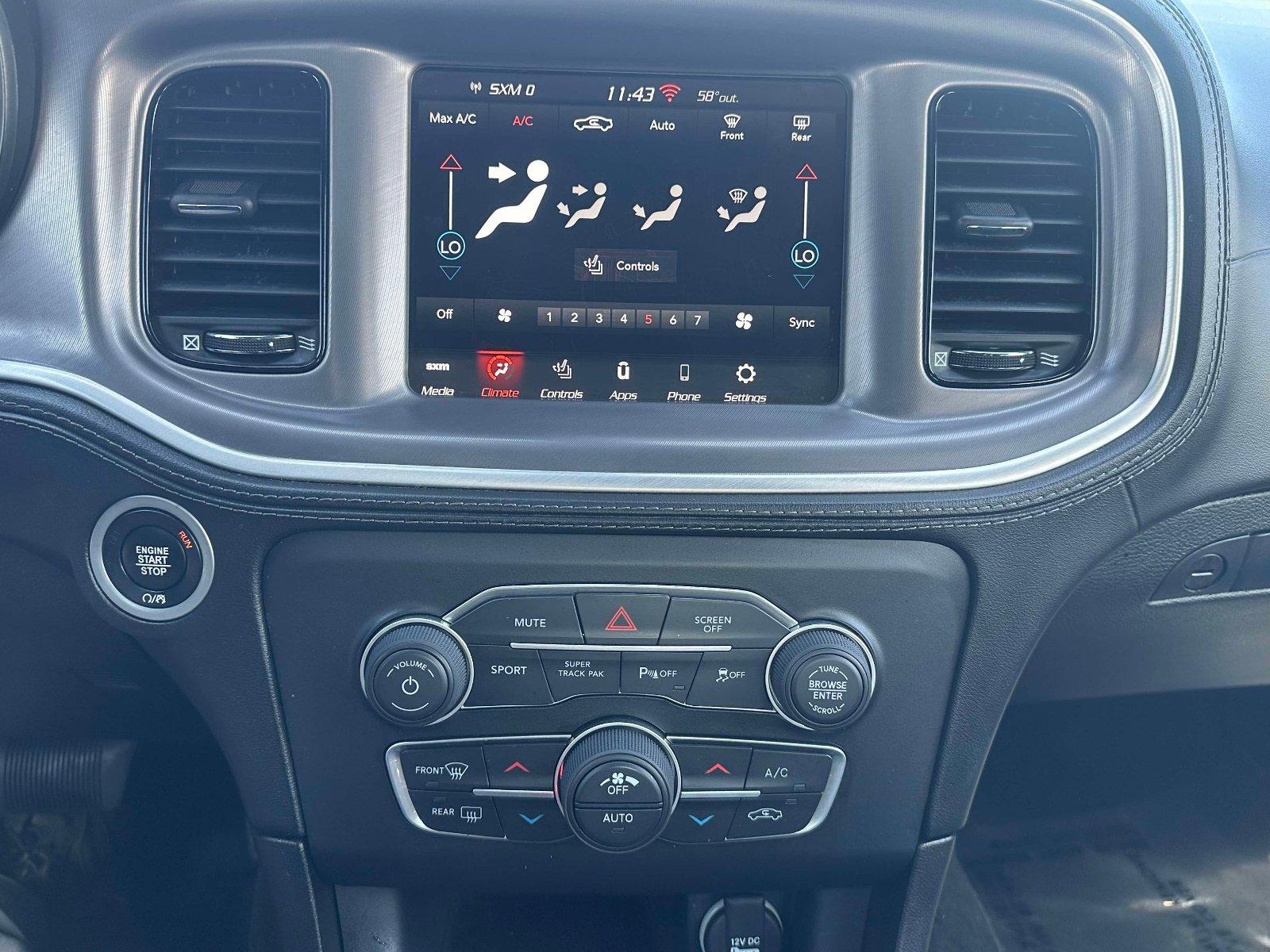 Used 2022 Dodge Charger SXT w/ Plus Group image 11