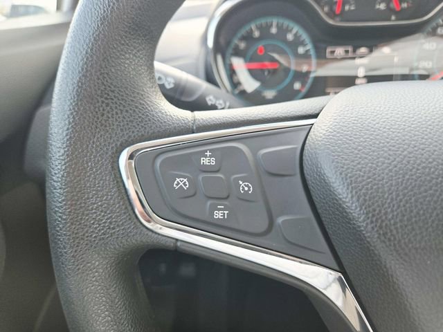 Used 2018 Chevrolet Cruze LT w/ Convenience Package image 16
