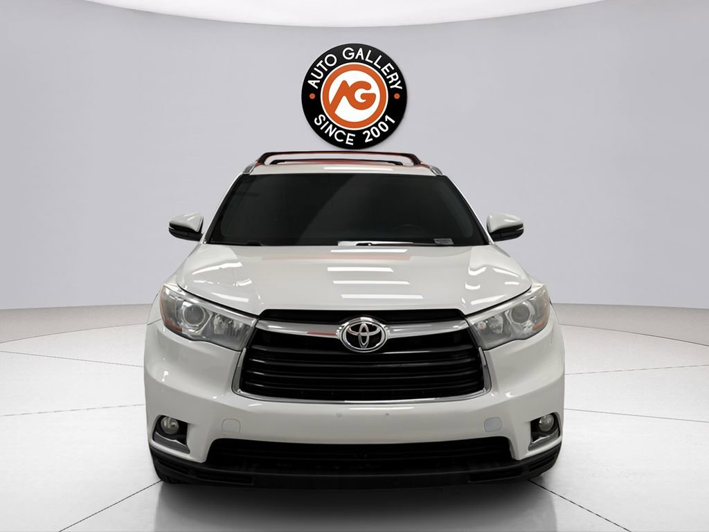 Used 2015 Toyota Highlander Limited image 2