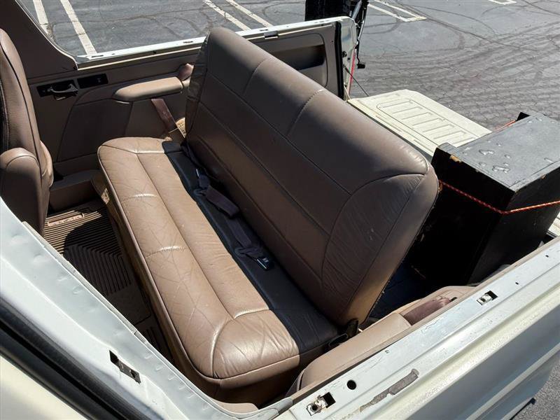 Used 1993 Ford Bronco Eddie Bauer AWD/4WD image 12